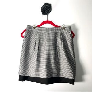 Vince Camuto 2-layer Houndstooth MiniSkirt sz 4